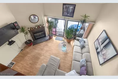 39 Oriole Ter, Hampton Township, NJ 07860 - Photo 17