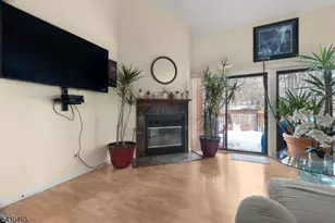 39 Oriole Terrace, Hampton Township, NJ 07860 - Photo 9