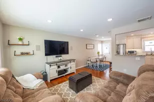 7 Carlson Pl, Parsippany, NJ 07034 - Photo 11