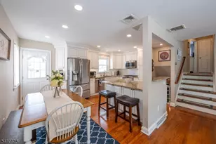 7 Carlson Pl, Parsippany, NJ 07034 - Photo 9