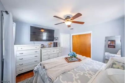 7 Carlson Pl, Parsippany, NJ 07034 - Photo 19