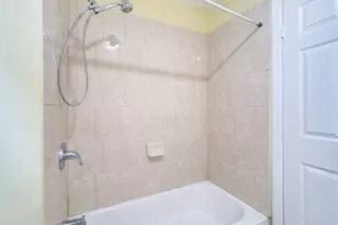 52 Amherst St, East Orange, NJ 07018 - Photo 7