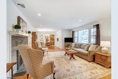 55 Watnong Dr, Morris Plains, NJ 07950 - Photo 5