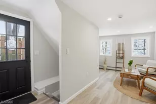 164 York St, Lambertville, NJ 08530 - Photo 9