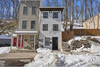 164 York St, Lambertville, NJ 08530 - Photo 3