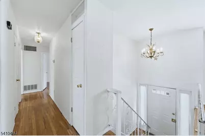 261 Revere Ave, Union Township, NJ 07083 - Photo 9