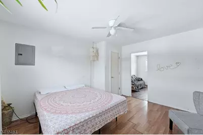 261 Revere Ave, Union Township, NJ 07083 - Photo 23