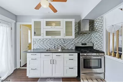 261 Revere Ave, Union Township, NJ 07083 - Photo 17