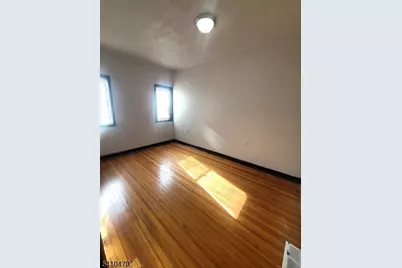 104 Dayton St, Newark, NJ 07114 - Photo 7