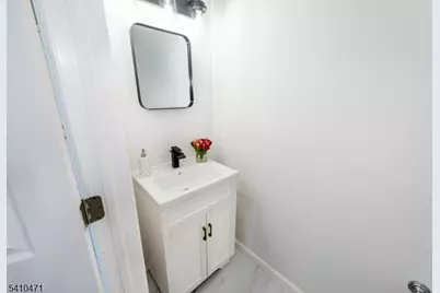 25 Chelsea Way, Bridgewater Twp., NJ 08807 - Photo 17