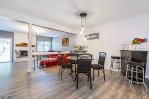 25 Chelsea Way, Bridgewater Twp., NJ 08807 - Photo 3