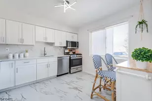 25 Chelsea Way, Bridgewater Twp., NJ 08807 - Photo 9