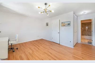 25 Chelsea Way, Bridgewater Twp., NJ 08807 - Photo 15