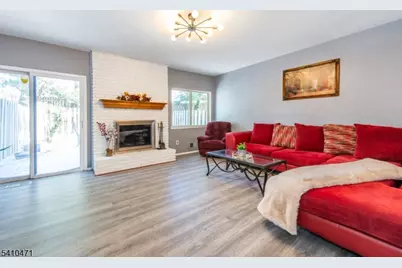 25 Chelsea Way, Bridgewater Twp., NJ 08807 - Photo 5