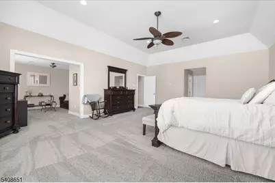 4 Steinbeck Ct, Alexandria Township, NJ 08848 - Photo 17