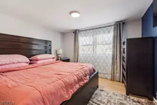 41 Pinetree Dr, Sayreville Boro, NJ 08859 - Photo 19