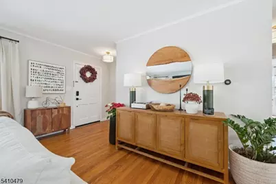 24 Raynor Rd, Morris Township, NJ 07960 - Photo 7