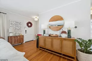 24 Raynor Rd, Morris Township, NJ 07960 - Photo 7