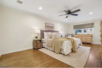 106 Frazee Court, Westfield, NJ 07090 - Photo 23