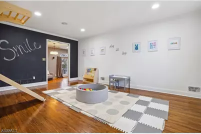 106 Frazee Court, Westfield, NJ 07090 - Photo 5