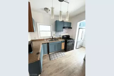 174 Munn Ave, Irvington, NJ 07111 - Photo 9