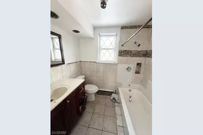 174 Munn Ave, Irvington, NJ 07111 - Photo 15