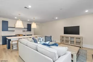 165 Jasmine Dr, Warren Township, NJ 07059 - Photo 15