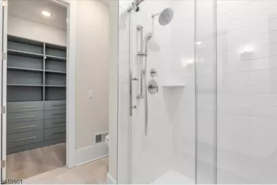 165 Jasmine Dr #613, Warren Township, NJ 07059 - Photo 31