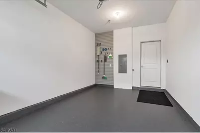 165 Jasmine Dr #613, Warren Township, NJ 07059 - Photo 21