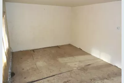 221 Boulevard Dr, Wayne, NJ 07470 - Photo 5