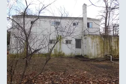 221 Boulevard Dr, Wayne, NJ 07470 - Photo 3