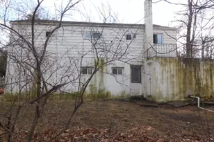 221 Boulevard Dr, Wayne, NJ 07470 - Photo 3