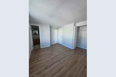 40 Constitution Way, Franklin, NJ 07416 - Photo 5