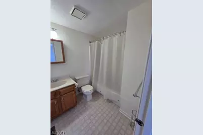 40 Constitution Way, Franklin, NJ 07416 - Photo 3