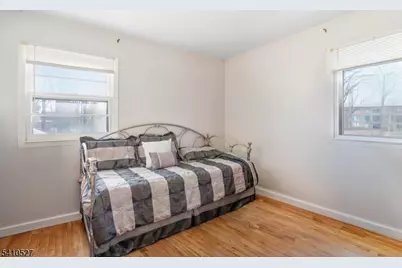 14 Green St, Morristown, NJ 07960 - Photo 9