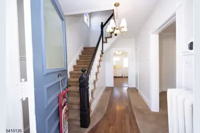 24 Townsend St, Newton, NJ 07860 - Photo 5