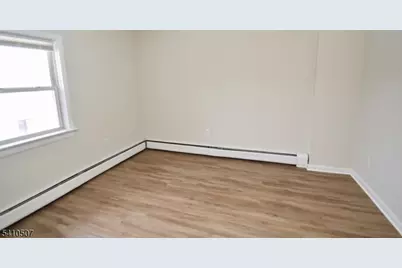 69 State Rt 23 #d, Franklin, NJ 07416 - Photo 7