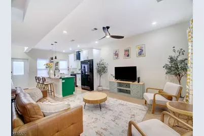 16 Eagle St, Newark, NJ 07102 - Photo 1