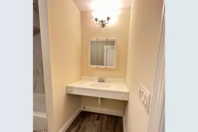 290 3rd St #D1, Hackensack, NJ 07601 - Photo 17