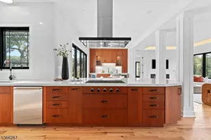 465 Cherry Ln, Mendham, NJ 07945 - Photo 17