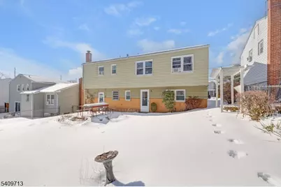 2037 Tampa Ter, Union Township, NJ 07083 - Photo 15