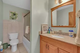 2037 Tampa Terrace, Union Township, NJ 07083 - Photo 9