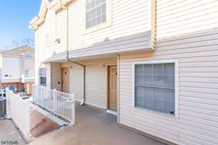 107 Adamecs Way, Old Bridge Township, NJ 08879 - Photo 19