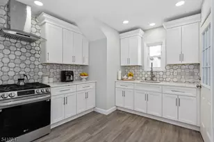 389 E 38th St, Paterson, NJ 07504 - Photo 9