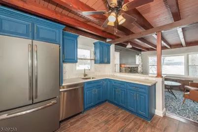 15 Pebble Beach Rd, Hopatcong, NJ 07843 - Photo 11