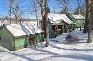 15 Pebble Beach Rd, Hopatcong, NJ 07843 - Photo 1