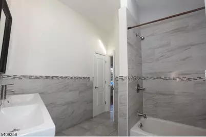 15 Pebble Beach Rd, Hopatcong, NJ 07843 - Photo 15