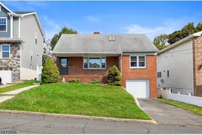 133 Cleveland Ave, Hasbrouck Heights, NJ 07604 - Photo 1