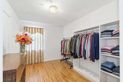 52 Oak Ave, Irvington, NJ 07111 - Photo 9