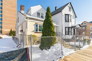 52 Oak Ave, Irvington, NJ 07111 - Photo 3